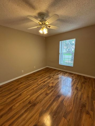 8410 Cargill Point, West Palm Beach, FL 33411