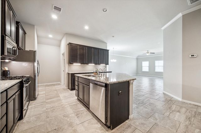 6610 Auburn Terrace Lane, Rosenberg, TX 77471