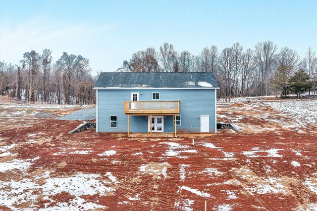 688 Wysong Mill RD, Hardy, VA 24101