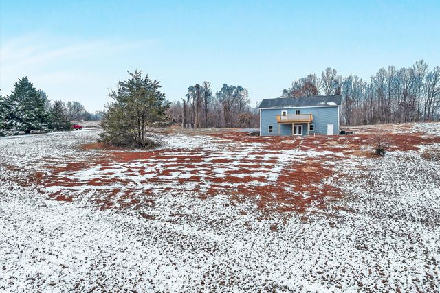 688 Wysong Mill RD, Hardy, VA 24101