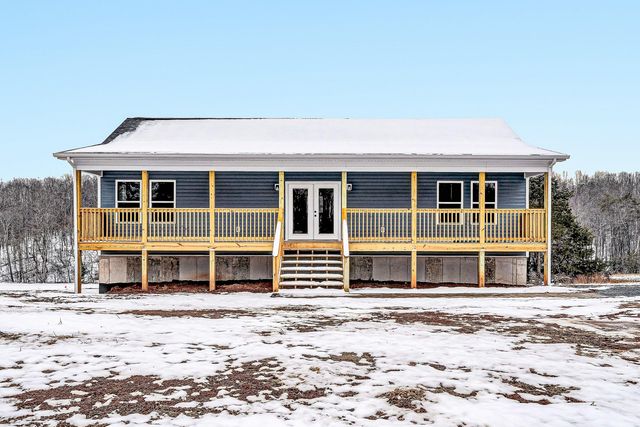 688 Wysong Mill RD, Hardy, VA 24101