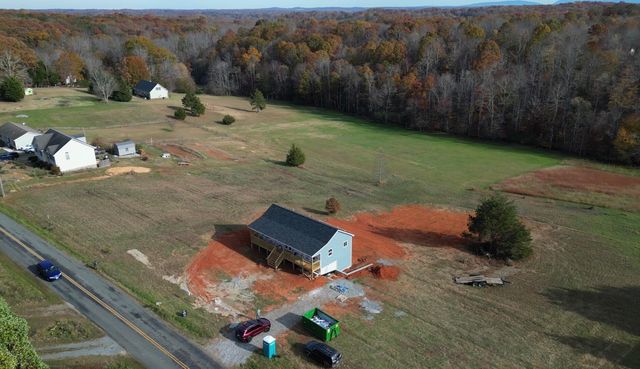 688 Wysong Mill RD, Hardy, VA 24101