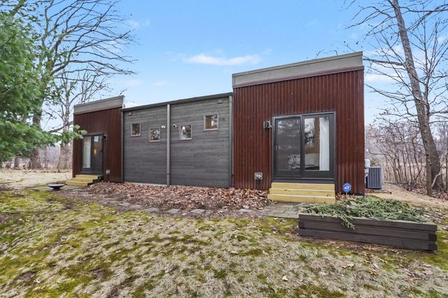 109 Tryon Farm Lane, Michigan City, IN 46360