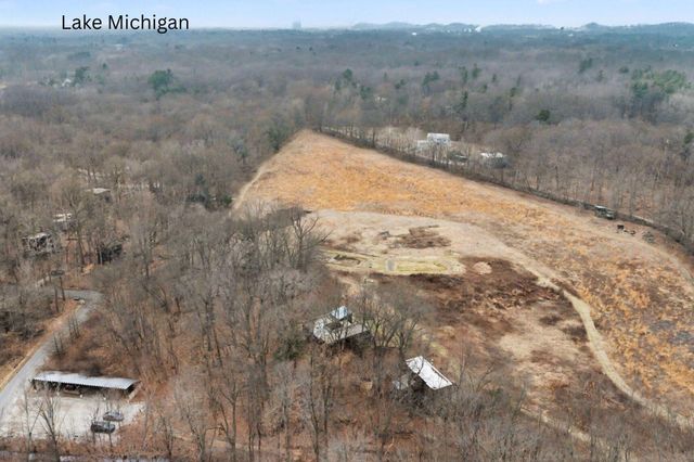 109 Tryon Farm Lane, Michigan City, IN 46360