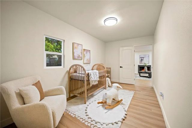 5650 Denny Avenue, North Hollywood, CA 91601