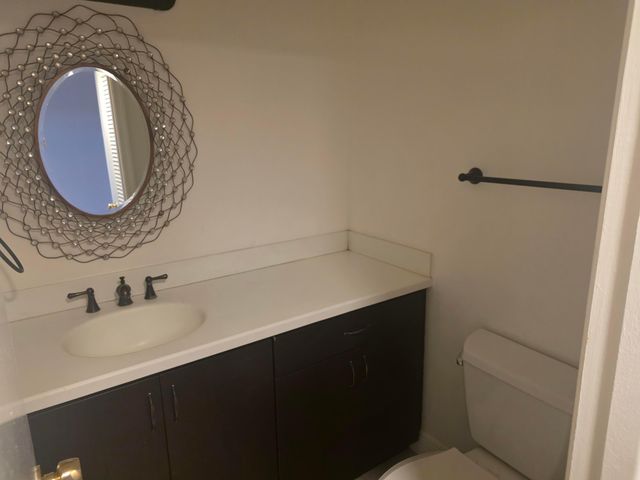 959 SE 2ND Avenue 105, Deerfield Beach, FL 33441