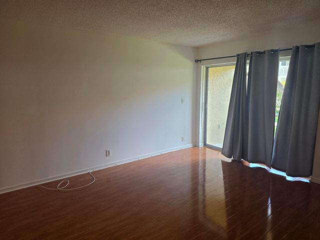959 SE 2ND Avenue 105, Deerfield Beach, FL 33441