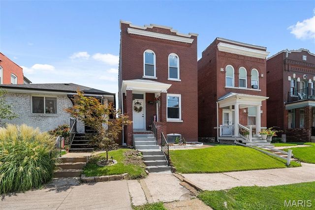 3000 Louisiana Avenue, St Louis, MO 63118
