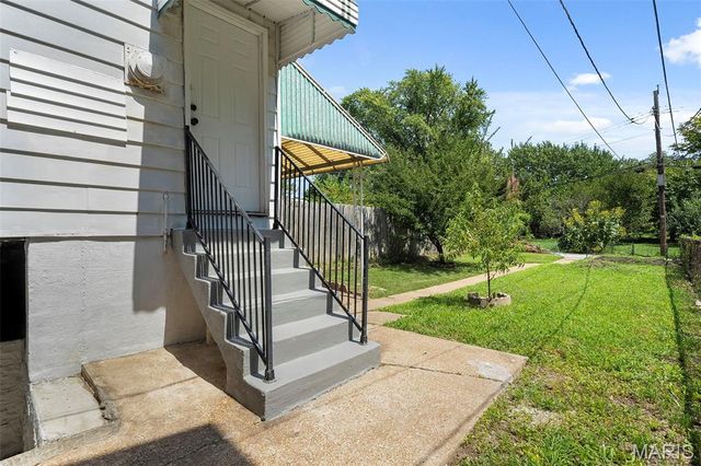 3000 Louisiana Avenue, St Louis, MO 63118