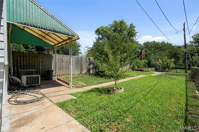 3000 Louisiana Avenue, St Louis, MO 63118