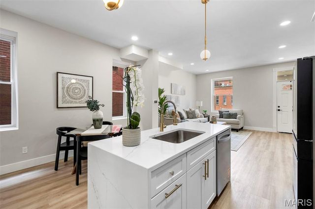 3000 Louisiana Avenue, St Louis, MO 63118