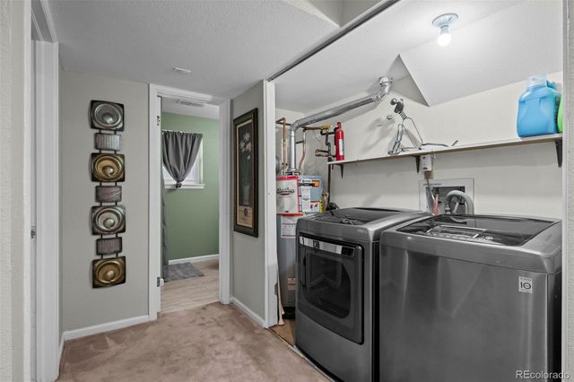 1131 S Lewiston Street, Aurora, CO 80017