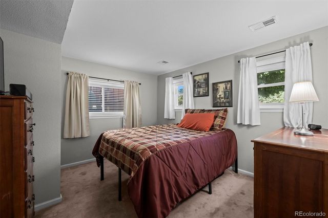 1131 S Lewiston Street, Aurora, CO 80017