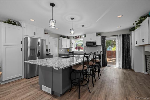 1131 S Lewiston Street, Aurora, CO 80017