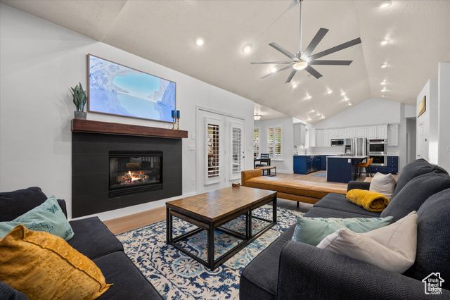 2011 DAN DR, Layton, UT 84040