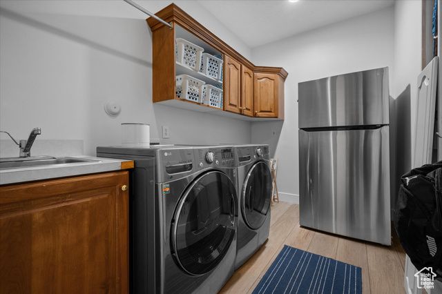 2011 DAN DR, Layton, UT 84040