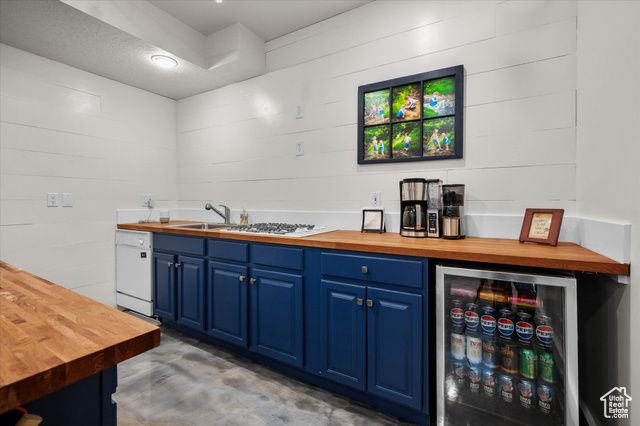 2011 DAN DR, Layton, UT 84040