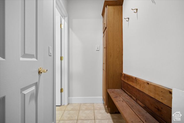 2011 DAN DR, Layton, UT 84040