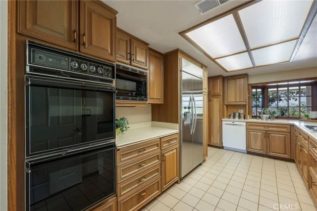 10542 Park Villa Circle, Villa Park, CA 92861