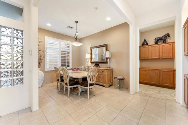 78325 Cloveridge Way, Palm Desert, CA 92211