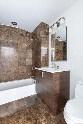 10820 71st Avenue 9C, Forest Hills, NY 11375