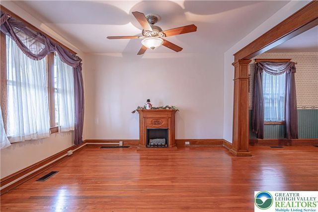 27 North 18th Street, Wilson Boro, PA 18042