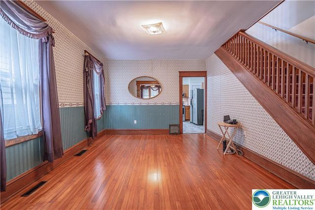 27 North 18th Street, Wilson Boro, PA 18042