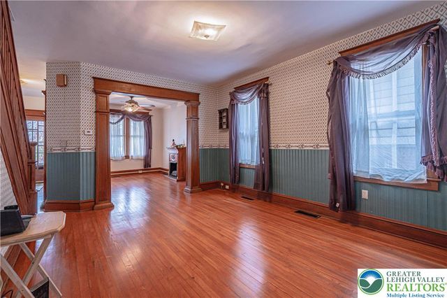 27 North 18th Street, Wilson Boro, PA 18042