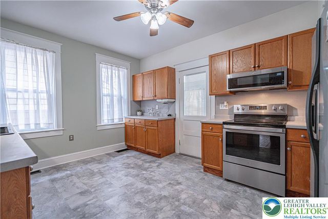 27 North 18th Street, Wilson Boro, PA 18042