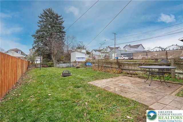 27 North 18th Street, Wilson Boro, PA 18042