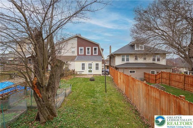 27 North 18th Street, Wilson Boro, PA 18042