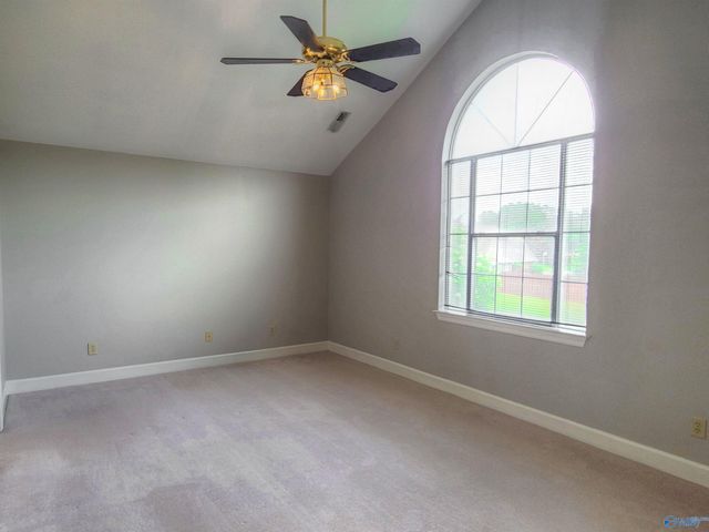 102 Spinnaker Ridge Drive, Huntsville, AL 35824