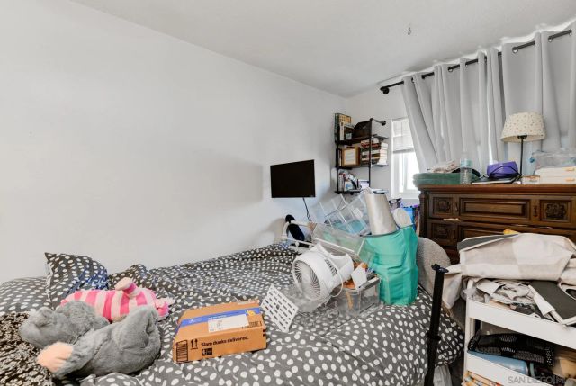 1328 Buena St, Oceanside, CA 92058