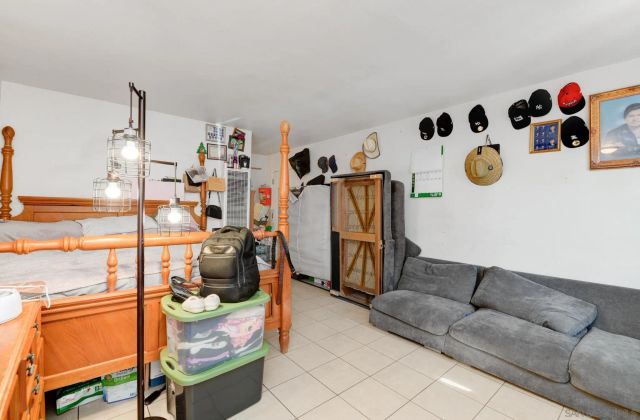 1328 Buena St, Oceanside, CA 92058