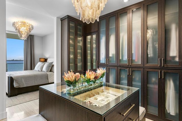 3101 W BAYSHORE BOULEVARD 801, Tampa, FL 33629