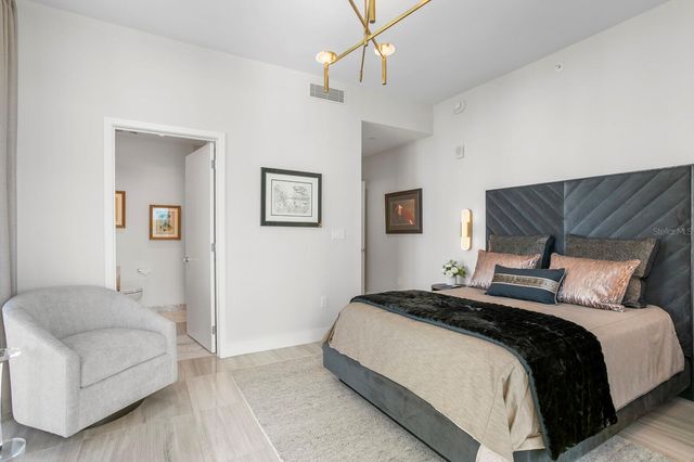 3101 W BAYSHORE BOULEVARD 801, Tampa, FL 33629