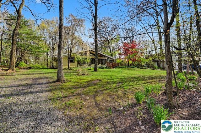 139 Jungfrau Drive, Pocono Twp, PA 18332