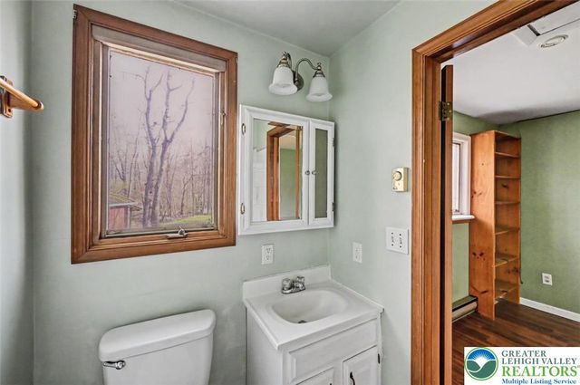 139 Jungfrau Drive, Pocono Twp, PA 18332