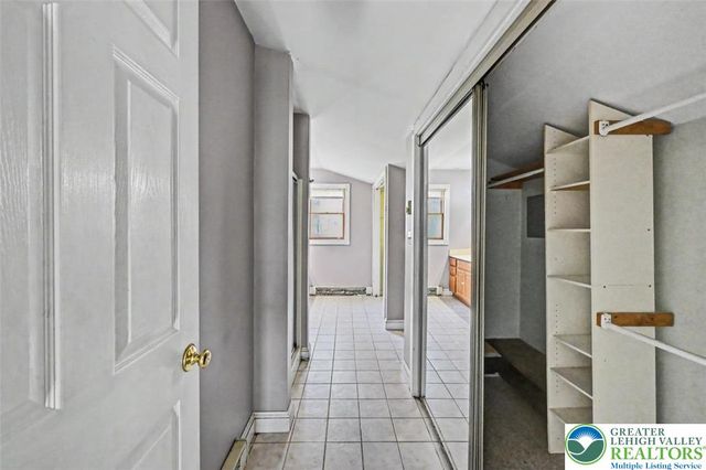 139 Jungfrau Drive, Pocono Twp, PA 18332