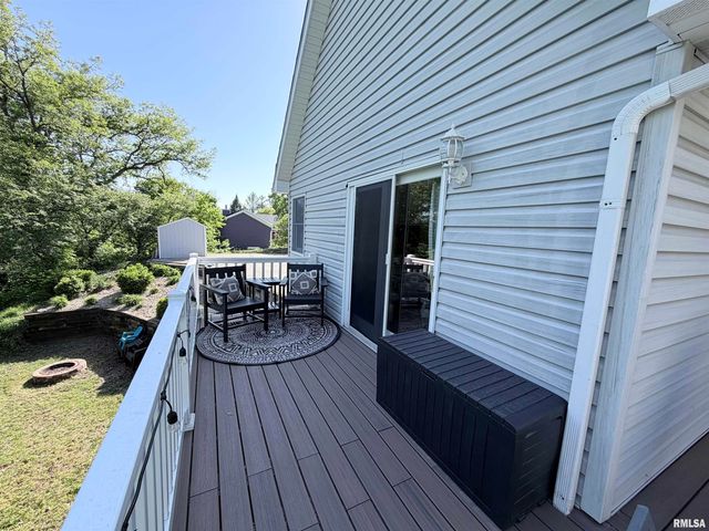 20724 N DEER BLUFFS Drive, Chillicothe, IL 61523