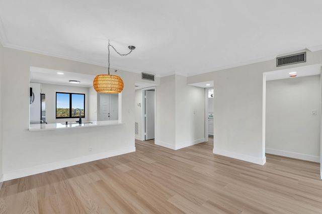 7076 Huntington Lane 803, Delray Beach, FL 33446