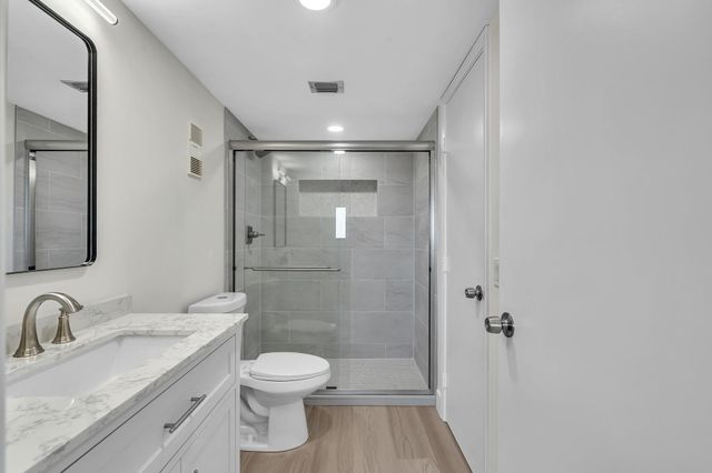 7076 Huntington Lane 803, Delray Beach, FL 33446