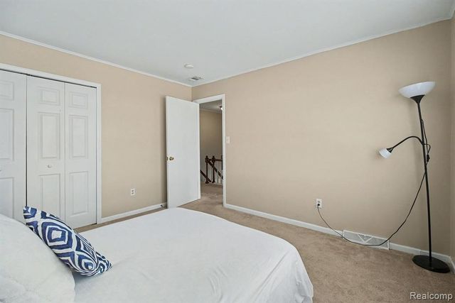 1208 Lear Court, Rochester Hills, MI 48307