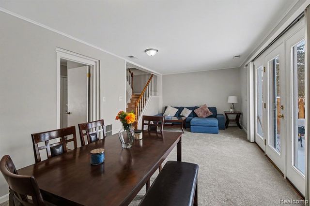 1208 Lear Court, Rochester Hills, MI 48307