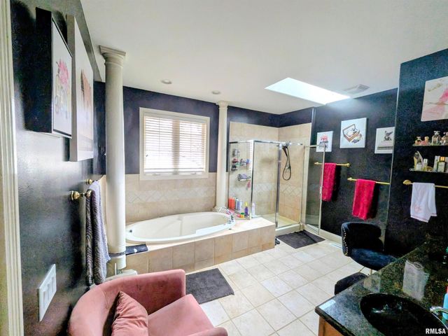 703 MAYFAIR Court, Germantown Hills, IL 61548