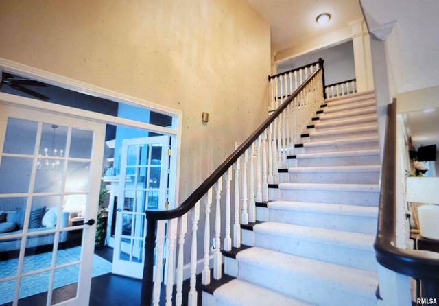 703 MAYFAIR Court, Germantown Hills, IL 61548