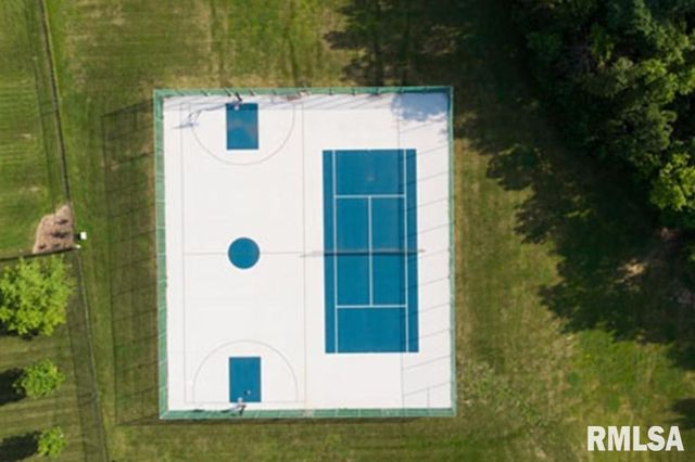 703 MAYFAIR Court, Germantown Hills, IL 61548