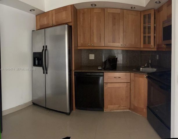 4164 Inverrary Drive 913, Lauderhill, FL 33319