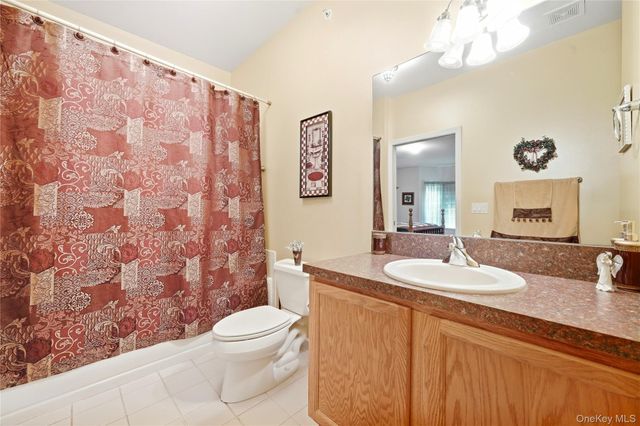 240 Ira Road, Mount Sinai, NY 11766