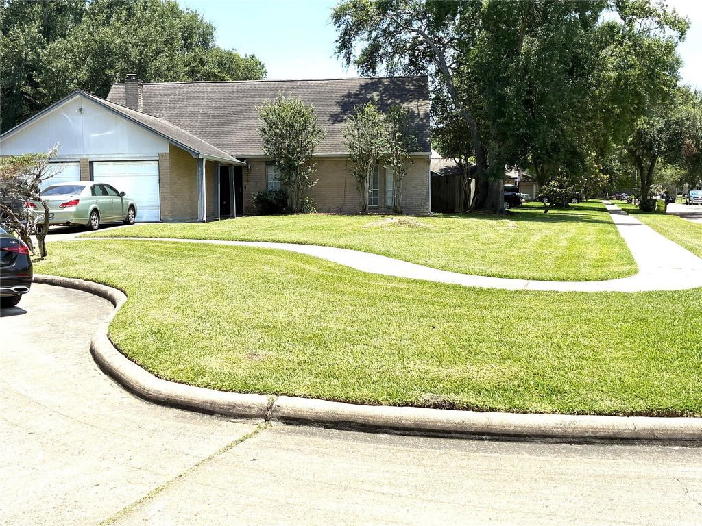 3259 Hunters Glen Drive, Missouri City, TX 77459